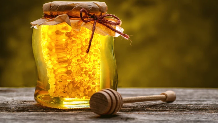 Pots de miel artisanal d'Apiculture Galai